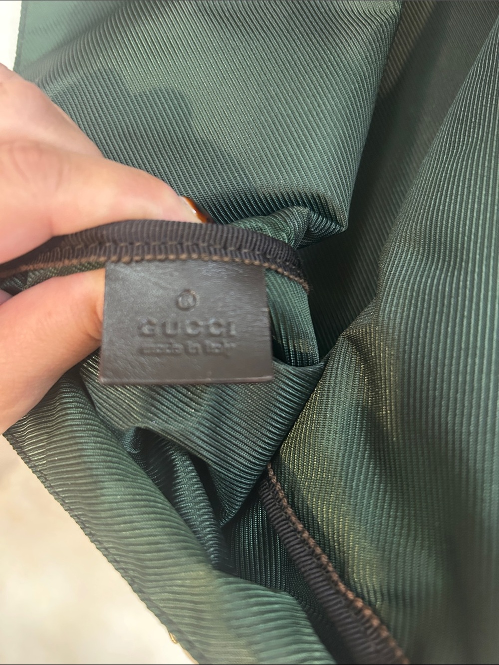 Gucci Beige GG Canvas Tote with Green and Red Web Straps - Picture 3 of 9